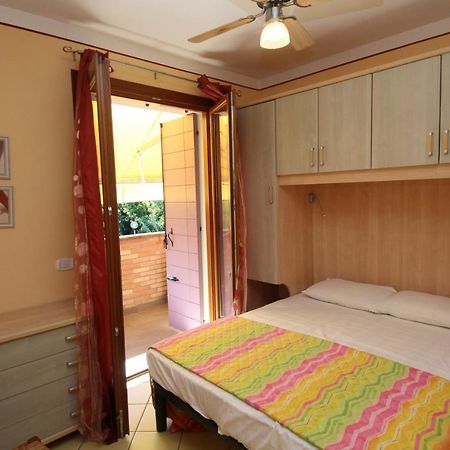 Residence Sole E Mare Appartamenti Розолина-Маре Экстерьер фото