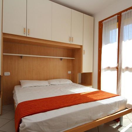 Residence Sole E Mare Appartamenti Розолина-Маре Экстерьер фото