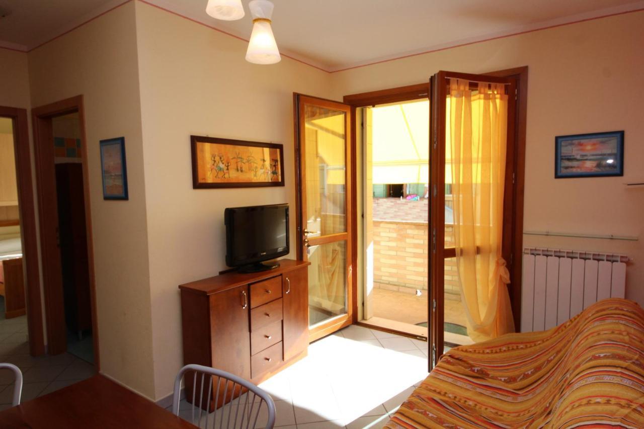 Residence Sole E Mare Appartamenti Розолина-Маре Экстерьер фото
