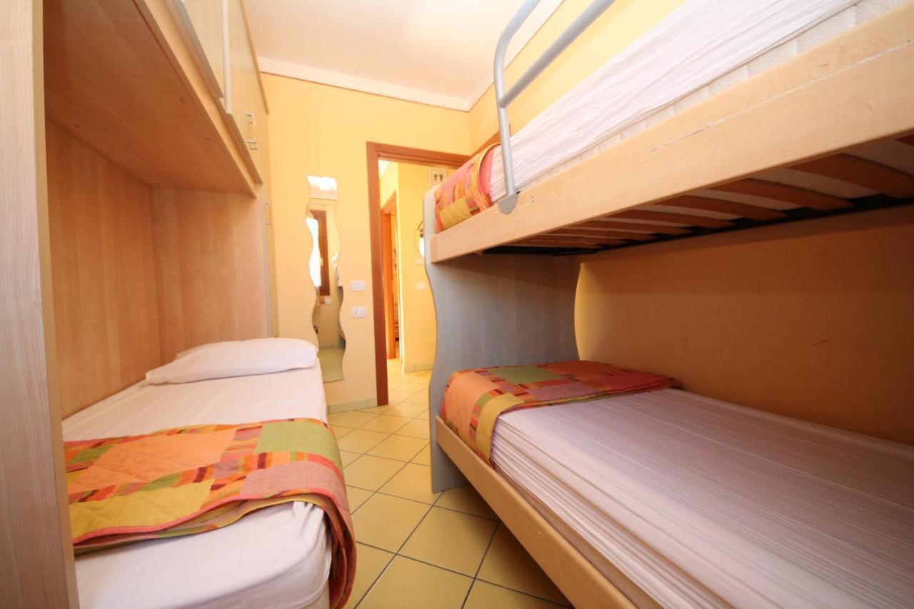 Residence Sole E Mare Appartamenti Розолина-Маре Экстерьер фото