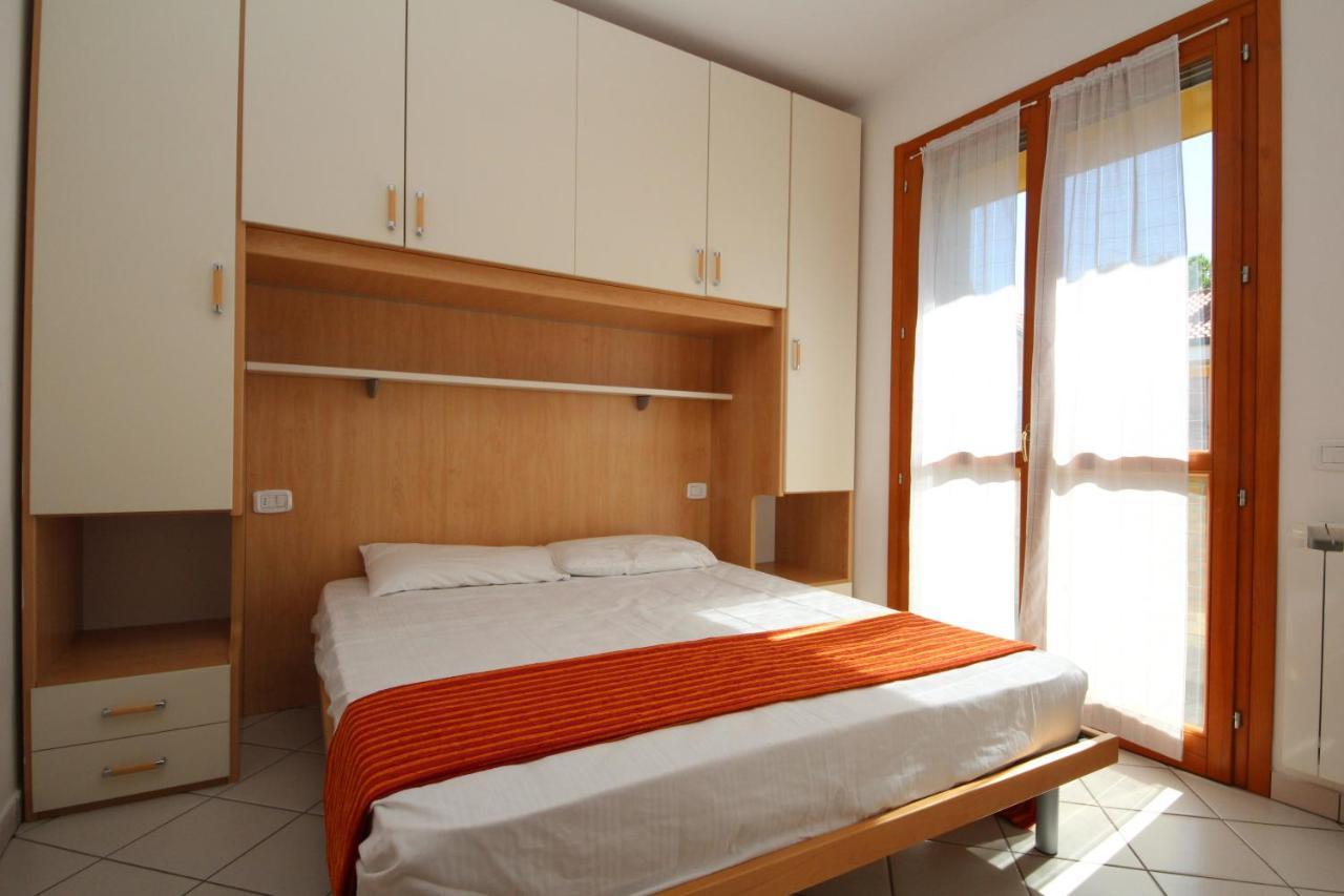 Residence Sole E Mare Appartamenti Розолина-Маре Экстерьер фото